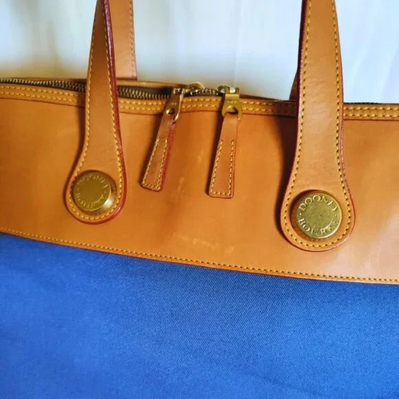 Dooney & Bourke Vintage Lg Cabriolet Zip Around Canvas/Leather Travel Bag - Blue - Picture 14 of 16